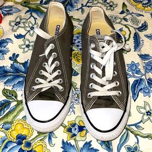 Converse Chuck Taylor Like New